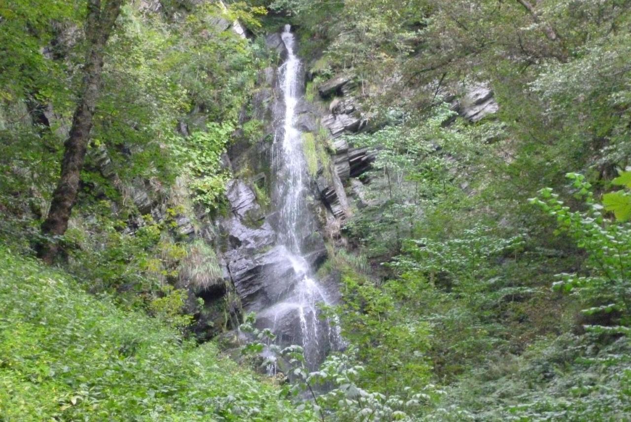 Ferienhaus Wasserfall Bestwig Exterior foto